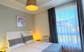 Dunav Apartment House